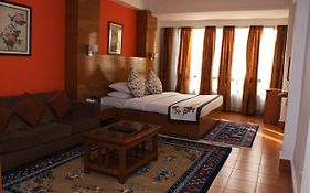 Hotel Tarayana